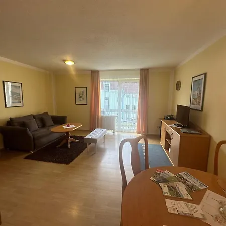2 Pers- Inkl- Aqacur In By Interhome
